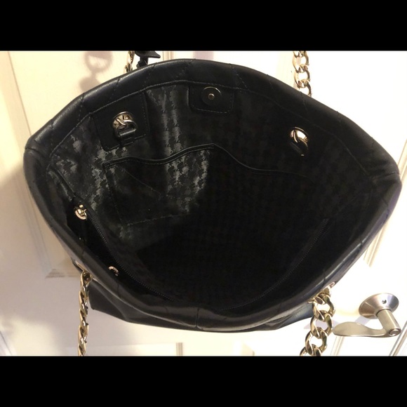 Karl Lagerfeld Paris black handbag - Picture 5 of 6